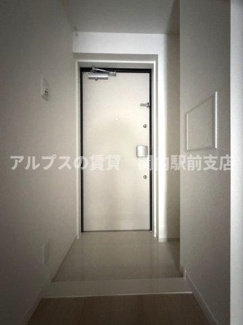 【玄関】 | マーロ井土ヶ谷