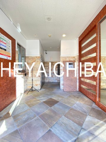 クレアシオン浅草のエントランス