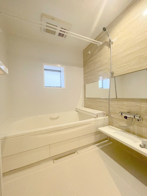 Ｄｕｅ　Ｗｅｓｔ　Ａｚａｂｕ　Ｈｏｕｓｅの浴室|★追焚機能　浴室乾燥機付きのバスルーム★
