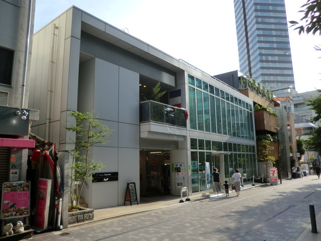 Ｄｕｅ　Ｗｅｓｔ　Ａｚａｂｕ　Ｈｏｕｓｅのその他|セブンイレブン六本木7丁目店