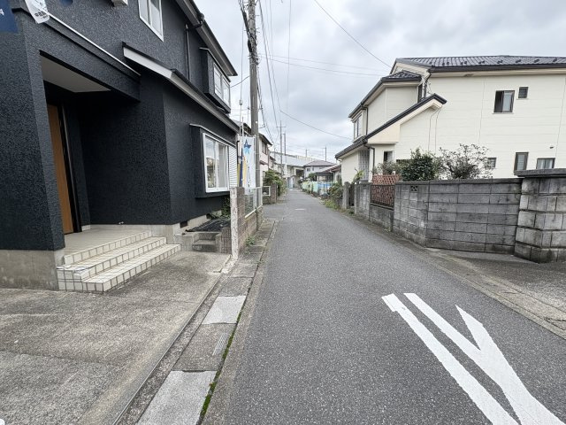 【前面道路含む現地写真】 | 白岡市西6丁目　中古戸建
