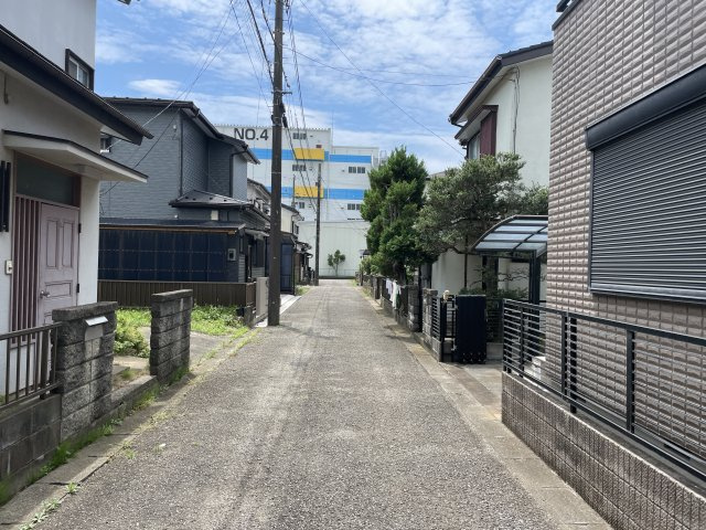 【前面道路含む現地写真】 | 北葛飾郡杉戸町大字本郷　中古戸建