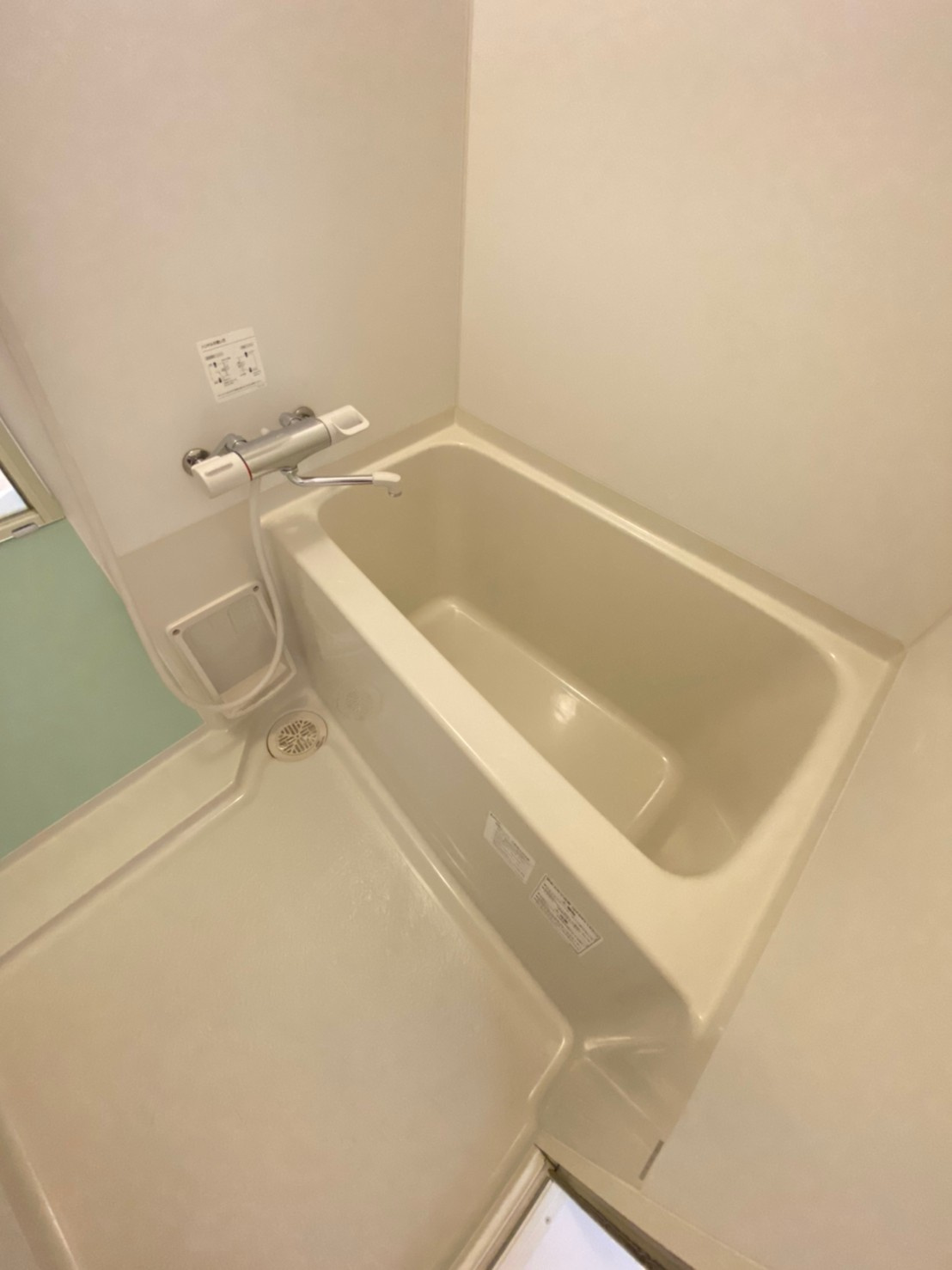 ブロンテ垂水海岸通EASTの浴室