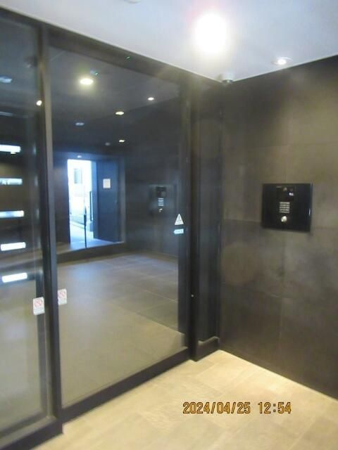 ARCOBALENO OSHIAGE EASTのエントランス