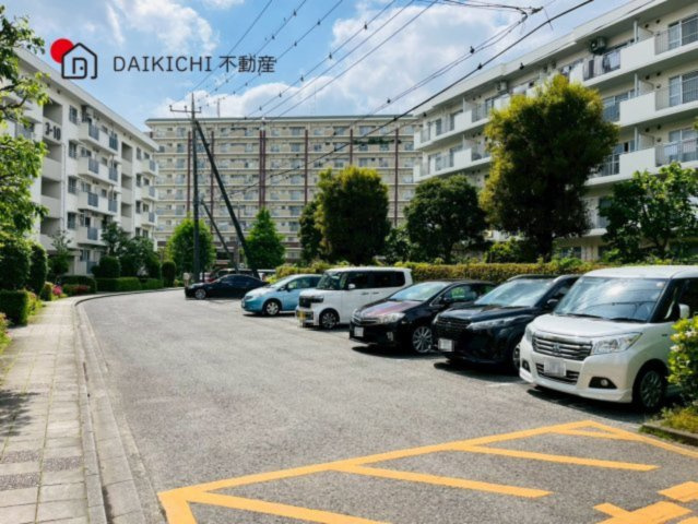 【駐輪場】 | 東鷲宮ニュータウン公園通り3-8号棟