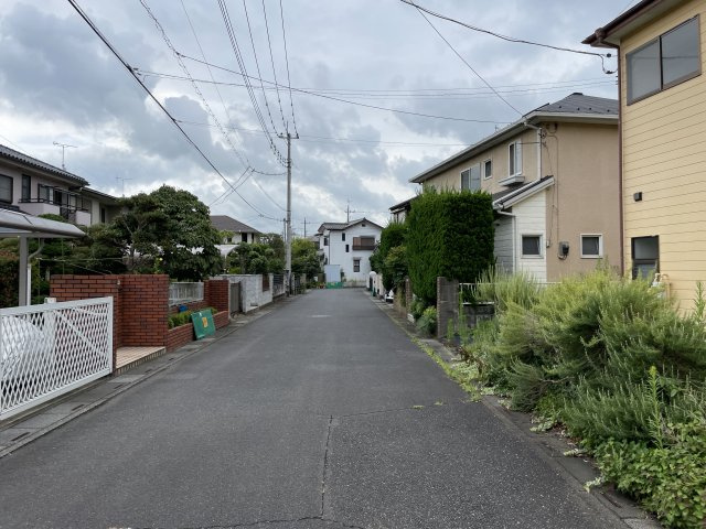 【前面道路含む現地写真】 | 北葛飾郡杉戸町高野台西5丁目　中古戸建