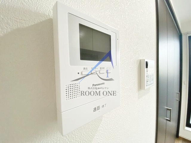 ローズテラス新小岩のセキュリティ|モニター付きインターホンです。