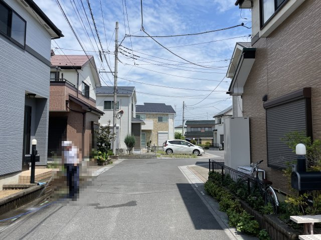 【前面道路含む現地写真】 | 北葛飾郡杉戸町倉松4丁目　中古戸建