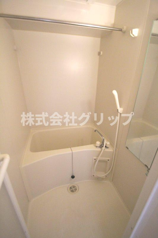 グリフィン横浜・ルミエールの浴室