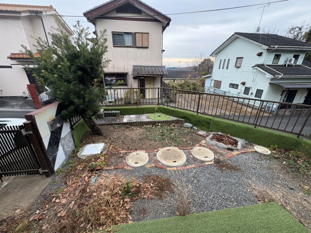 嵐山町平澤　貸家の庭