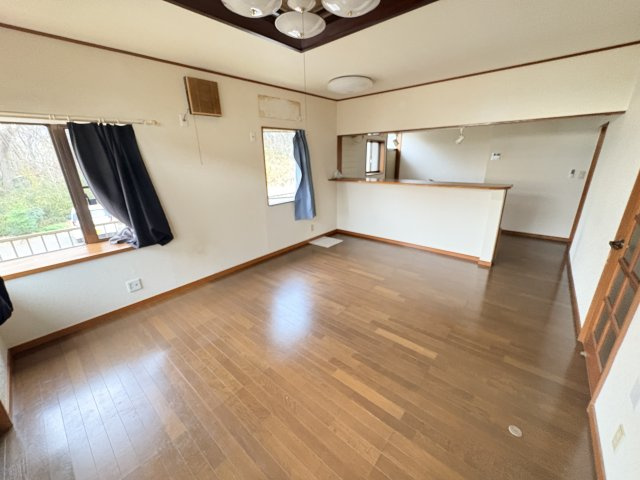 嵐山町平澤　貸家の居間・リビング