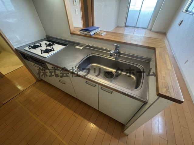 三鷹市下連雀３丁目の賃貸マンションのキッチン