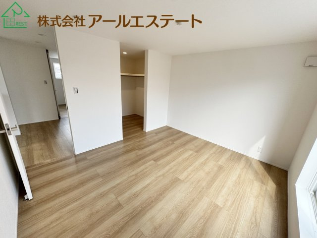 加古川市加古川町河原　　JR「加古川駅」徒歩11分の洋室