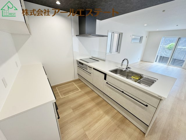 加古川市加古川町河原　　JR「加古川駅」徒歩11分のキッチン