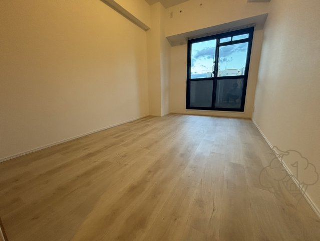 レジディア西天満の寝室