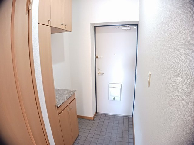サイエンス　ＴＳＵＫＵＢＡの玄関|シューズボックス有り