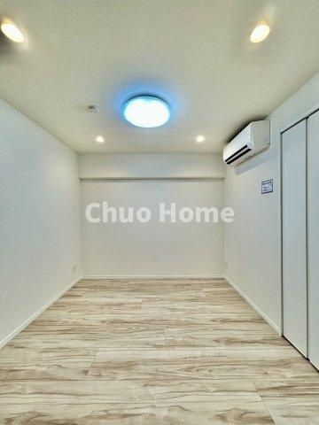 なぎさニュータウン3号棟の子供部屋|【子供部屋】お子様を持つ家庭の約6割が「家族や子どものため」に購入を希望。入学後の転校を避け、広い空間でのびのび育てたいなどの親心が、家探しのきっかけになっているようです。