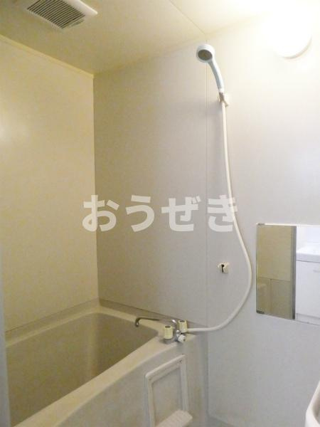 コモド浅田の浴室