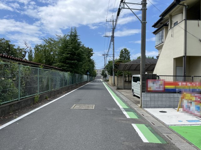 【前面道路含む現地写真】 | 久喜市葛梅1丁目　新築戸建　全3棟　3号棟