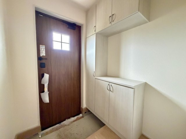 【玄関】 | 久喜下早見　Livele  Fine　新築戸建　全1棟　1号棟