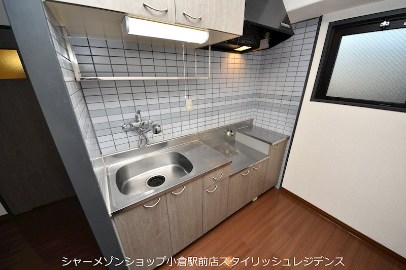 ロイヤルエレガンスのキッチン