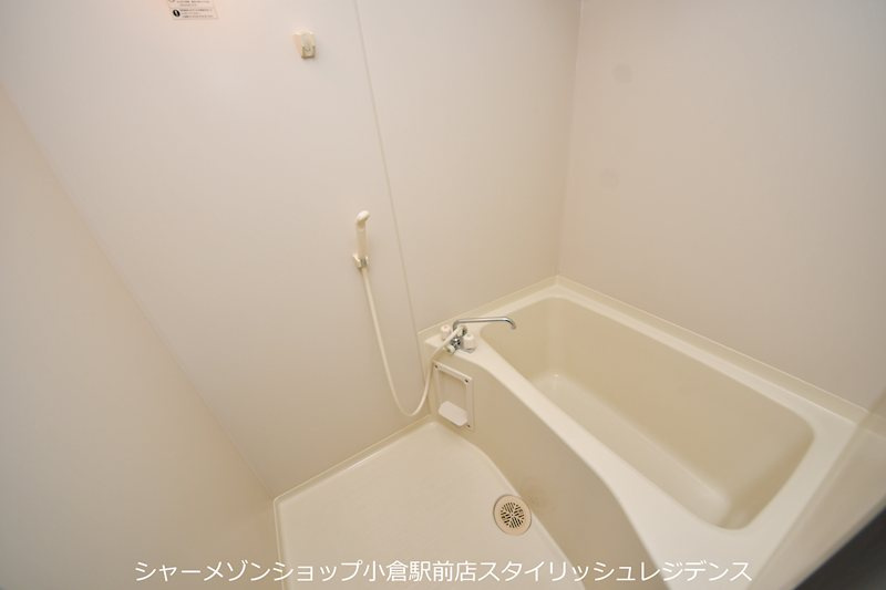 ロイヤルエレガンスの浴室