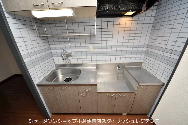 ロイヤルエレガンスのキッチン