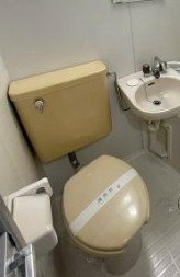 横浜市保土ケ谷区常盤台のアパートのトイレ
