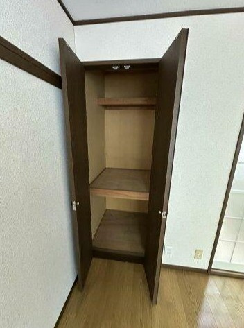 横浜市保土ケ谷区常盤台のアパートの収納