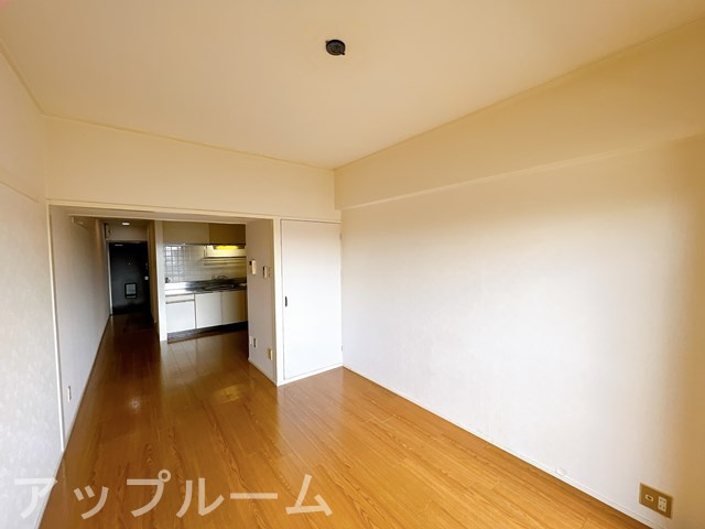 シンエイビルの内装