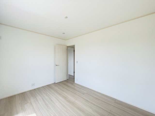 【洋室】 | 久喜市菖蒲町菖蒲　新築戸建　全9棟　9号棟