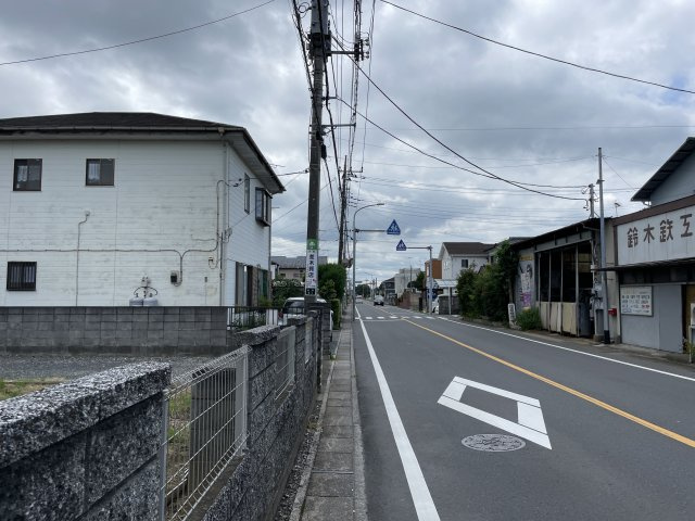 【前面道路含む現地写真】 | 南埼玉郡宮代町和戸5丁目　中古戸建