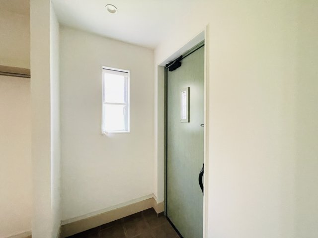 【玄関】 | 宮代町宮代台1丁目　中古戸建