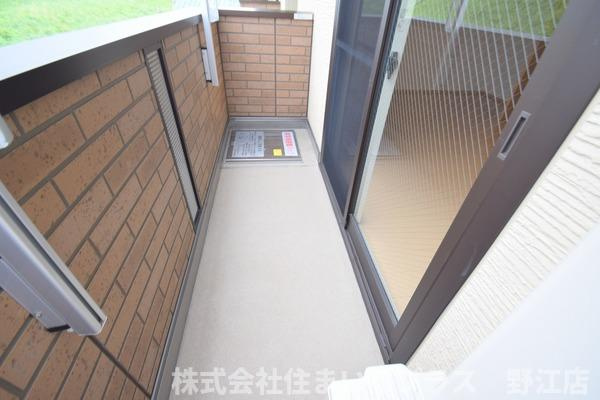 メイト城北Ａ棟のバルコニー