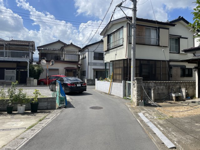 【前面道路含む現地写真】 | 久喜市久喜東6丁目　中古戸建
