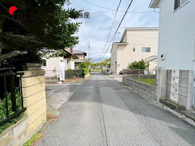 【前面道路含む現地写真】 | 久喜市野久喜　中古戸建