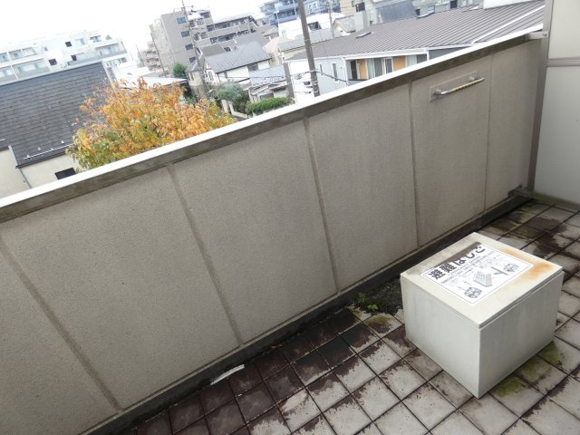 【バルコニー】 | FERN GARDEN 世田谷