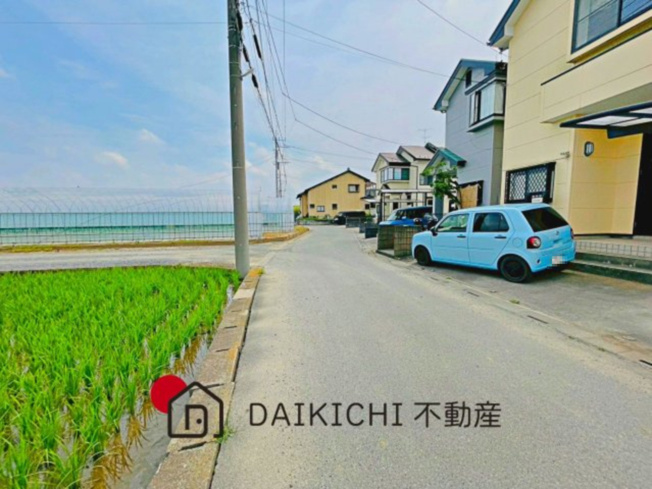 【前面道路含む現地写真】 | 久喜市八甫　中古戸建