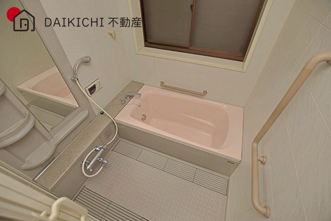 【浴室】 | 久喜市南3丁目　中古戸建