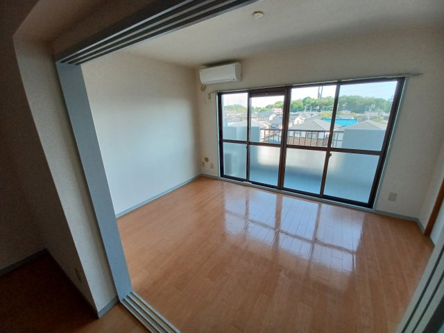 パレス梨花の洋室|個人の部屋や寝室として使える洋室です