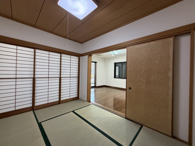 【現地画像あり】平塚市ふじみ野　中古戸建　76.44坪の内装