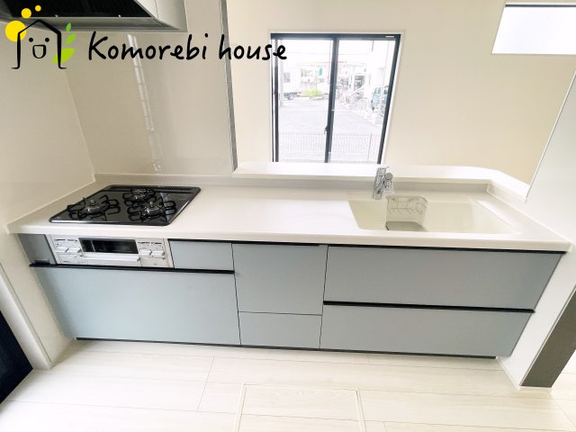 上尾市平方　2期　新築一戸建て　リーブルガーデン　02のキッチン|キッチンでお料理をお楽しみください