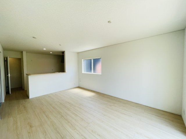 【居間・リビング】 | 杉戸町下高野第24　新築戸建　全1棟　1号棟