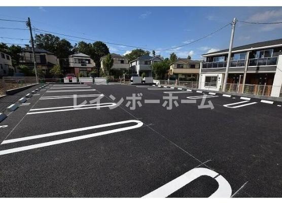 フェリーチェ船橋Ⅲの駐車場