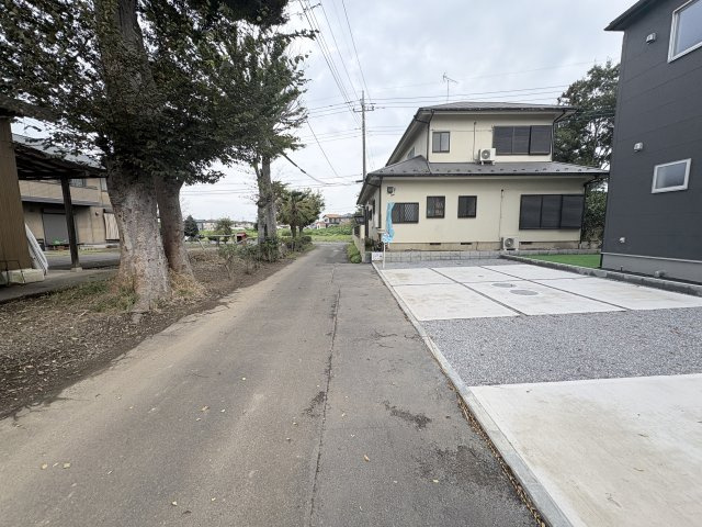 【前面道路含む現地写真】 | 杉戸町清地　Livele Garden.S　新築戸建　全1棟　1号棟