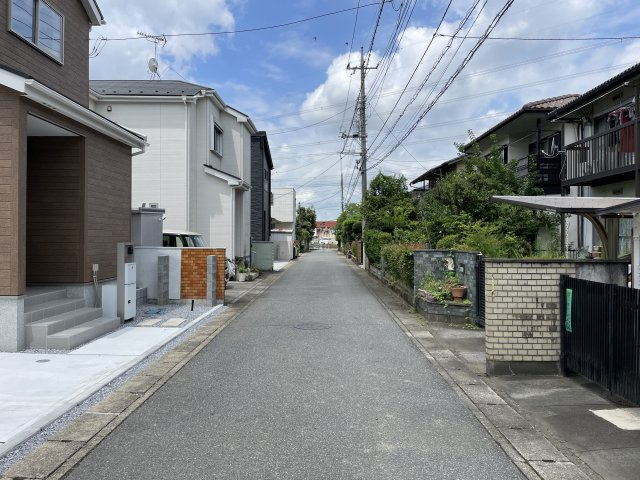 【前面道路含む現地写真】 | 宮代学園台2丁目　新築戸建　全1棟　1号棟