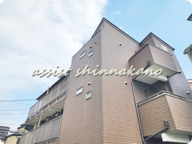 コーポランセ中野の外観