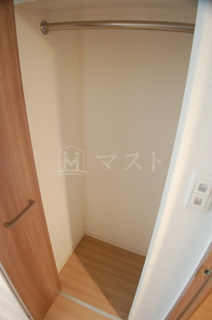 プレサンスタワー北浜の収納|※建物内別間取参考写真