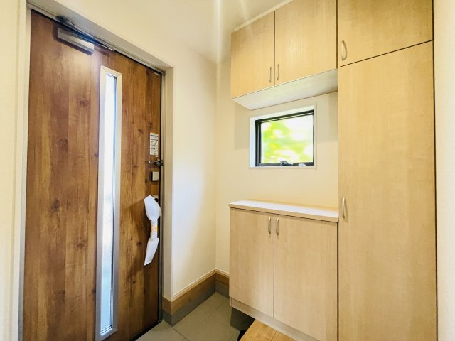 【玄関】 | 杉戸町内田　Livele Garden.S　新築戸建　全1棟　1号棟