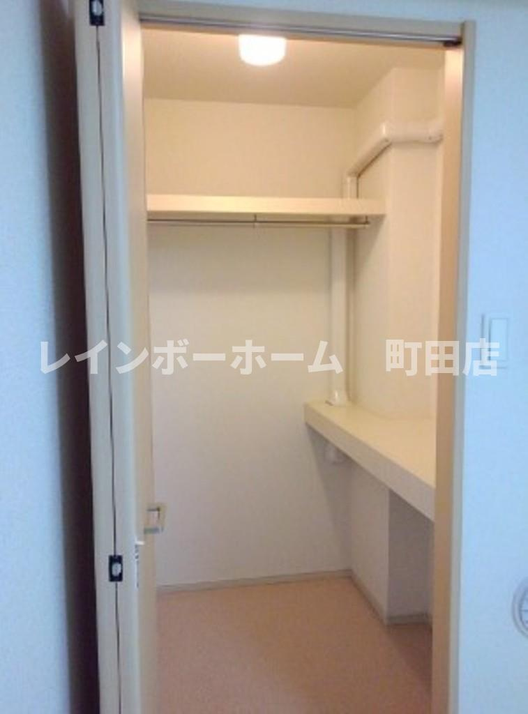 ベル　エミール※初期費用分割あと払いサービス利用可能物件の収納